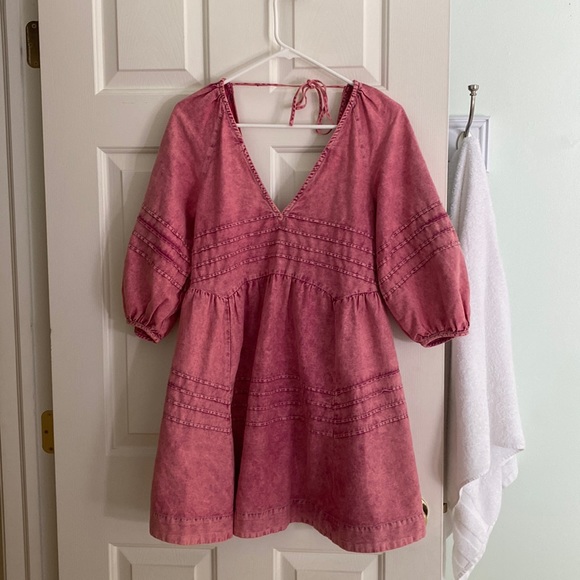 Free People Dresses & Skirts - Free People Sweet surrender mini dress in pink